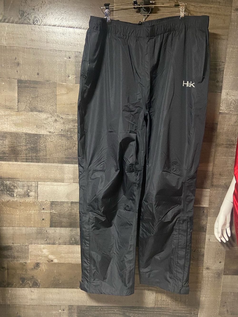 Huk Black Packable Fishing Wind/Rain Pants XXL